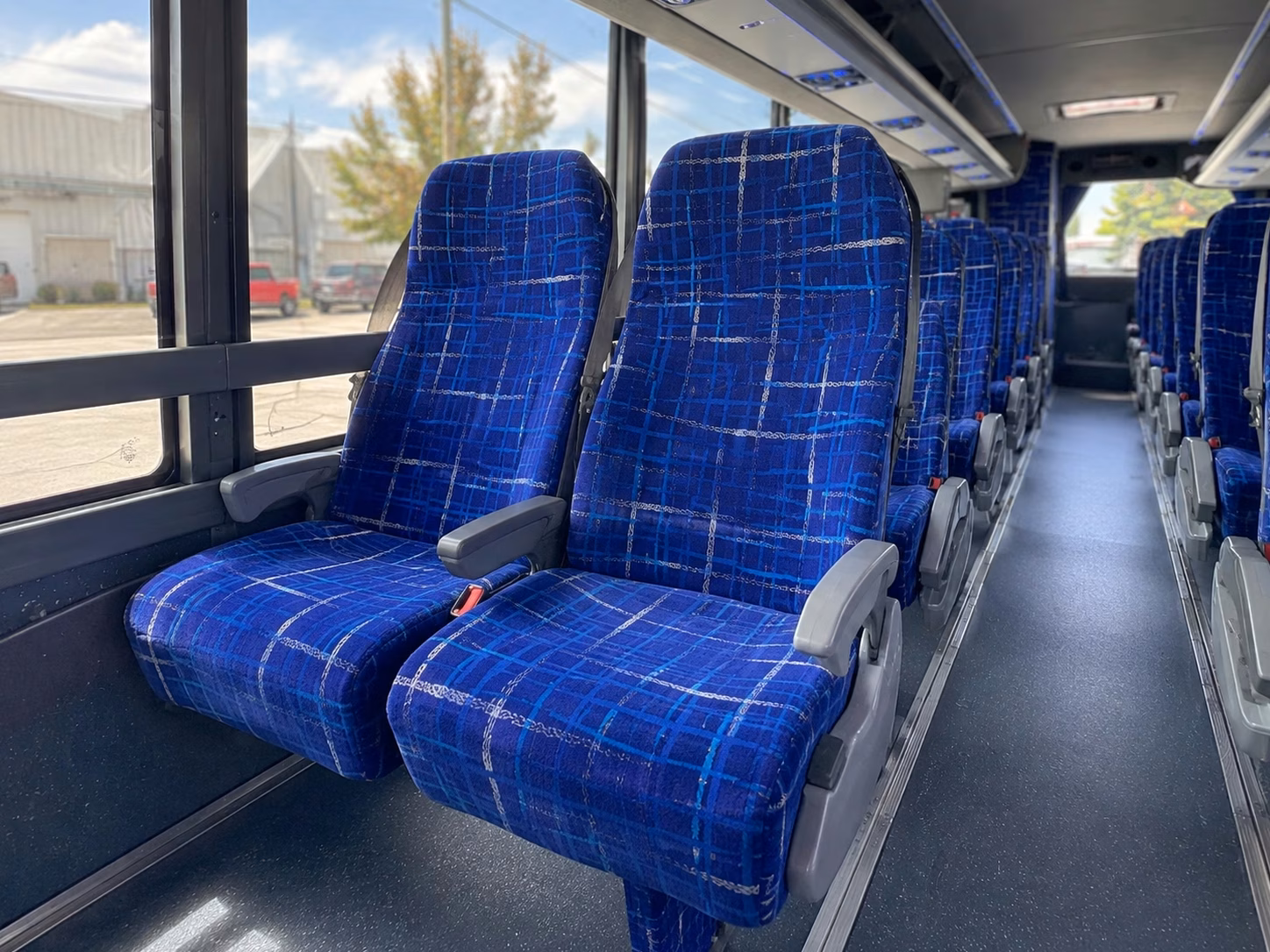 how bus type changes charter bus prices in troy michigan
